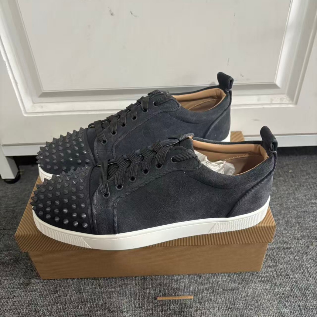 Gray Flannel Leather Red Sole  - đánh giá và giá Men Shoes Red