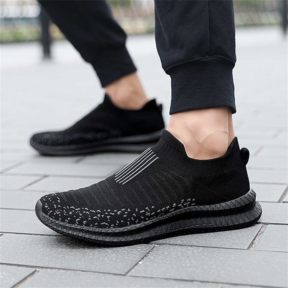 Slip-ons Number 39 Man's Red H - đánh giá và giá Men Shoes Red