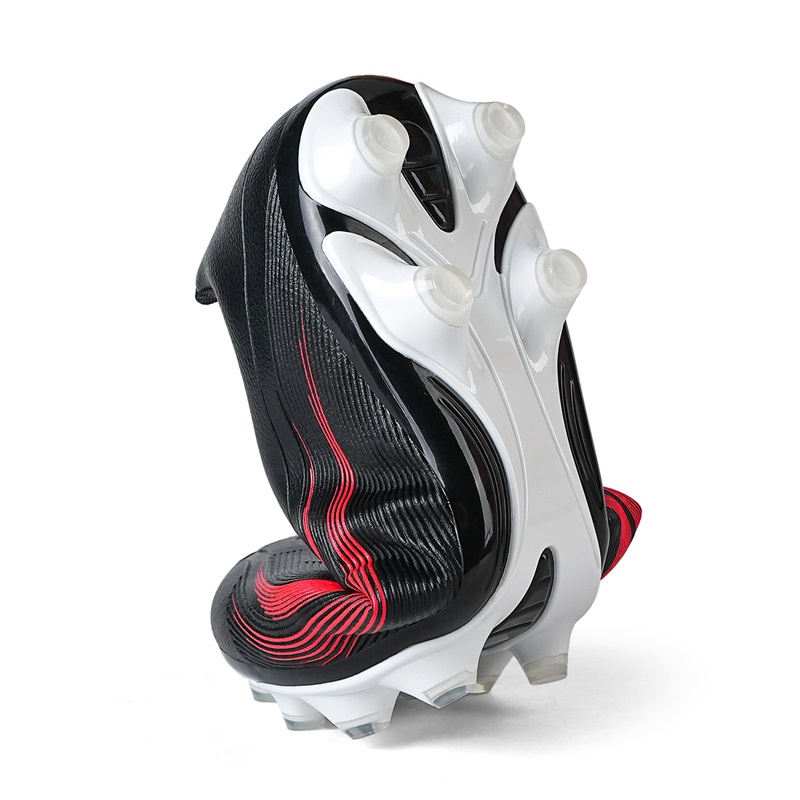 Breathable football shoes for  - đánh giá và giá Men Shoes Must Have